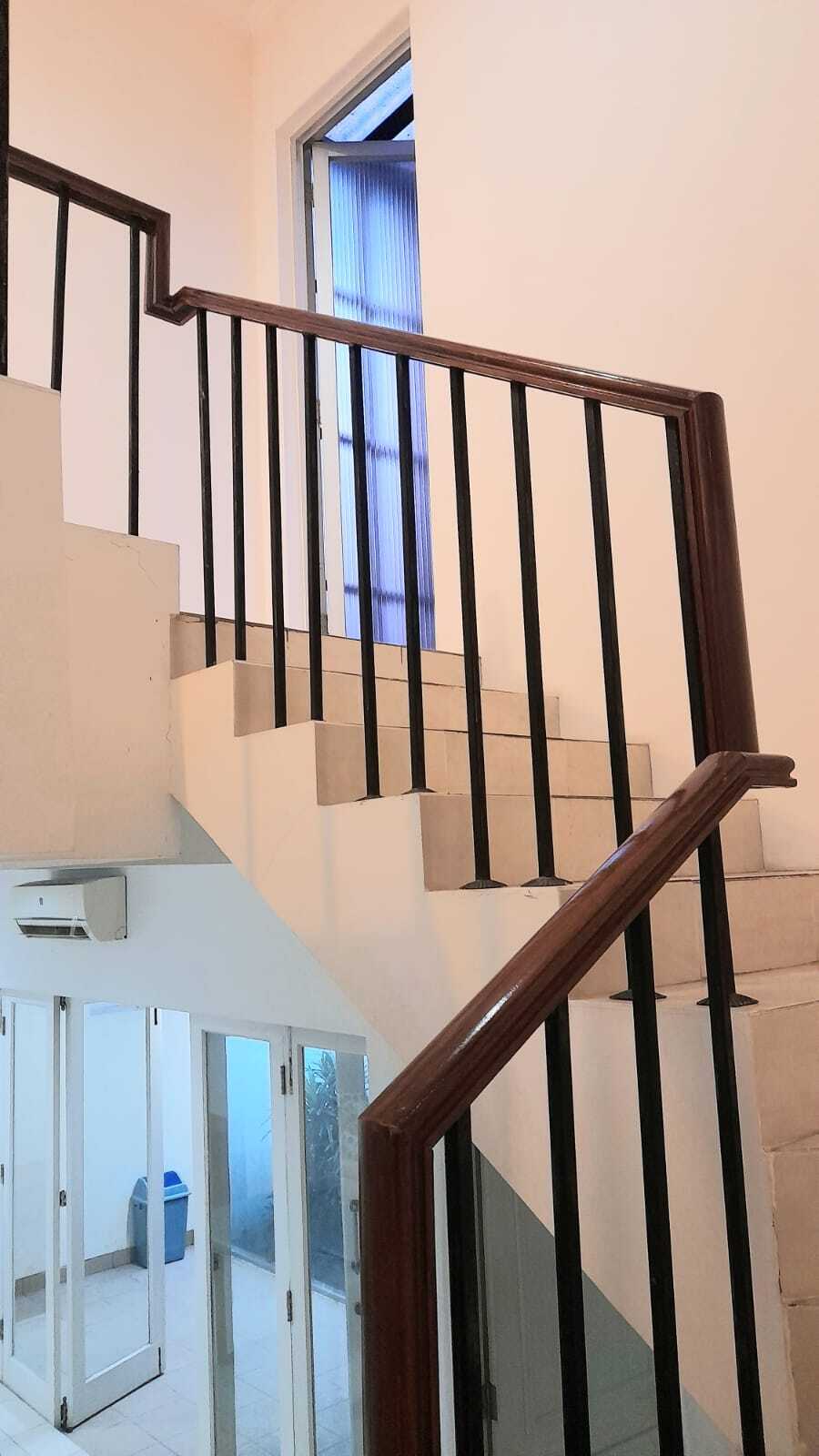 Spacious Fully Furnished House in Lippo Karawaci Central