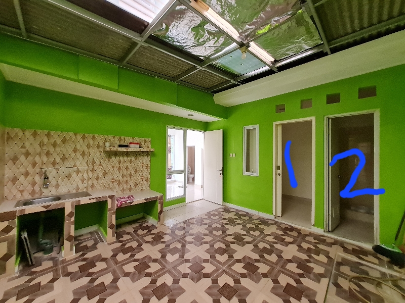 Modern 2-Bedroom Townhouse with Garden Near Amenities