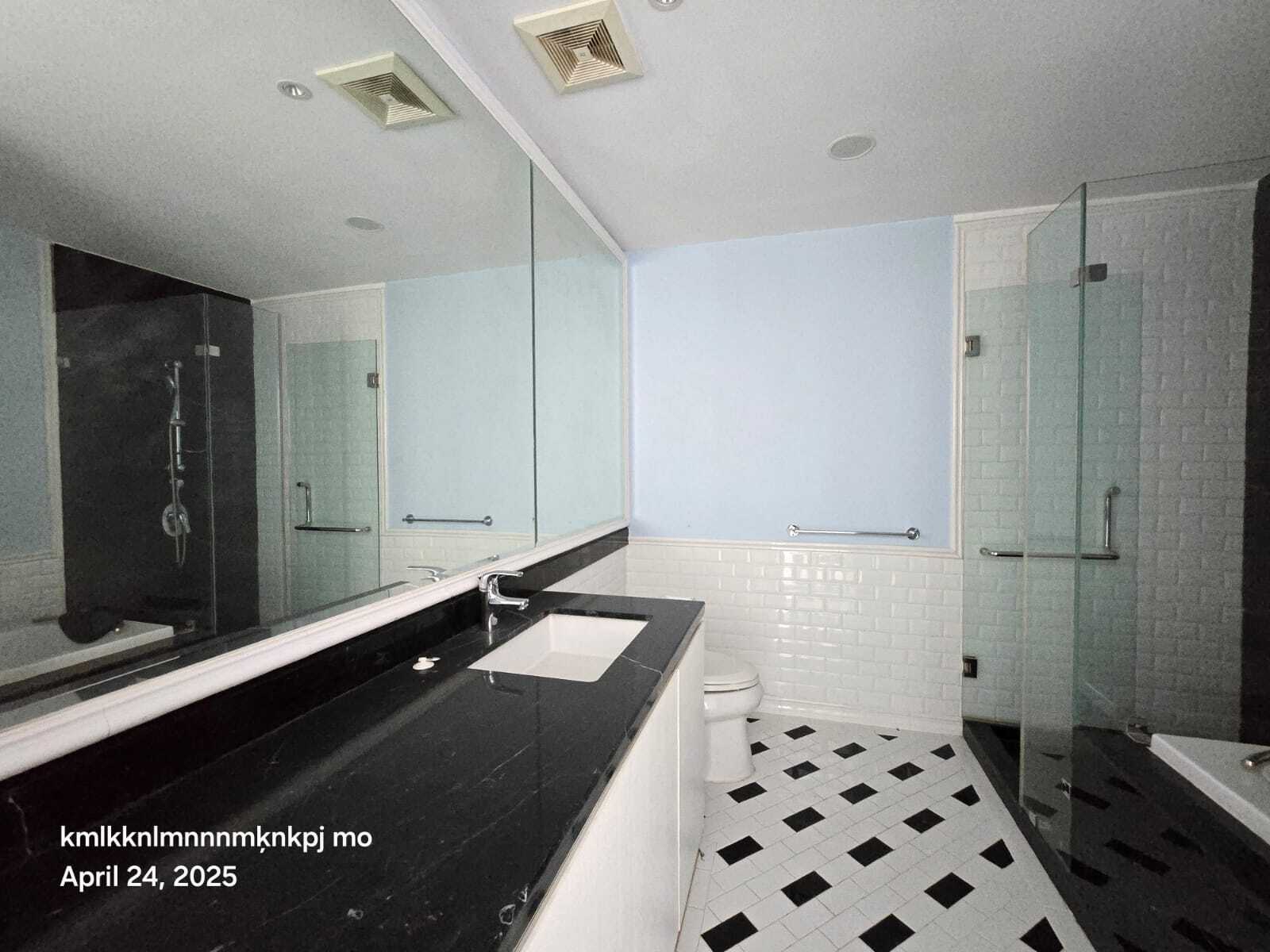 3BR Apartment at Regatta Pantai Mutiara - Tower London