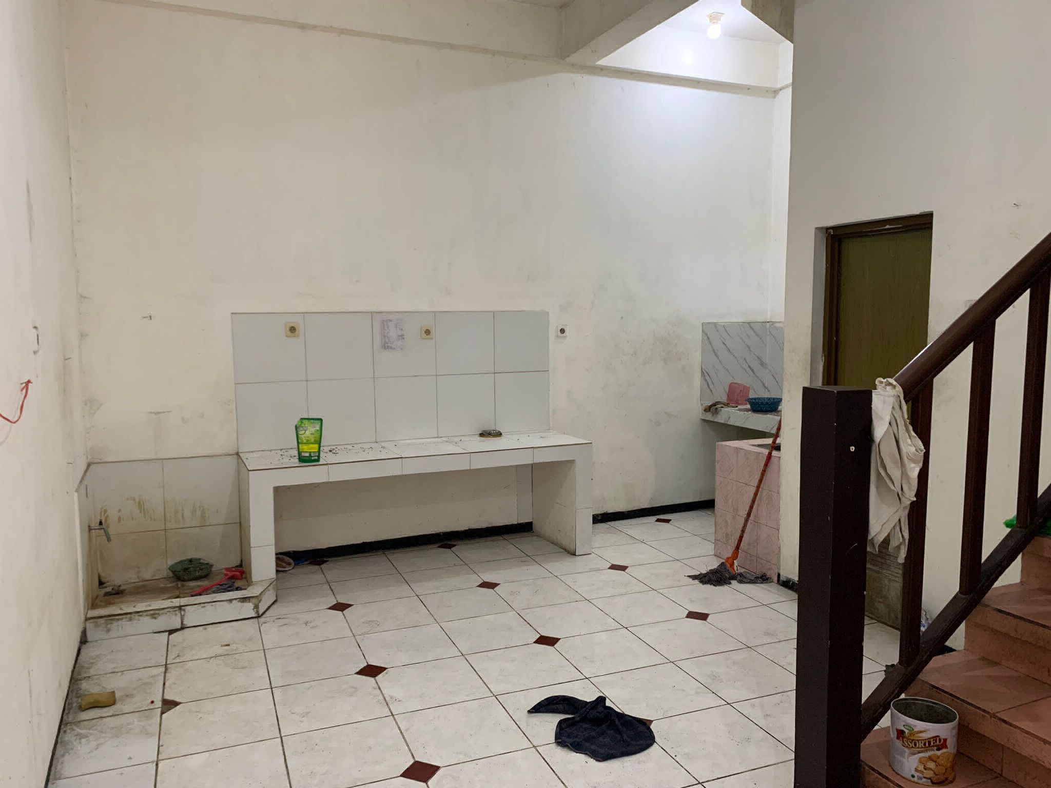 2-Story Commercial Shop (Ruko) for Rent in Bratang, Nginden, Surabaya