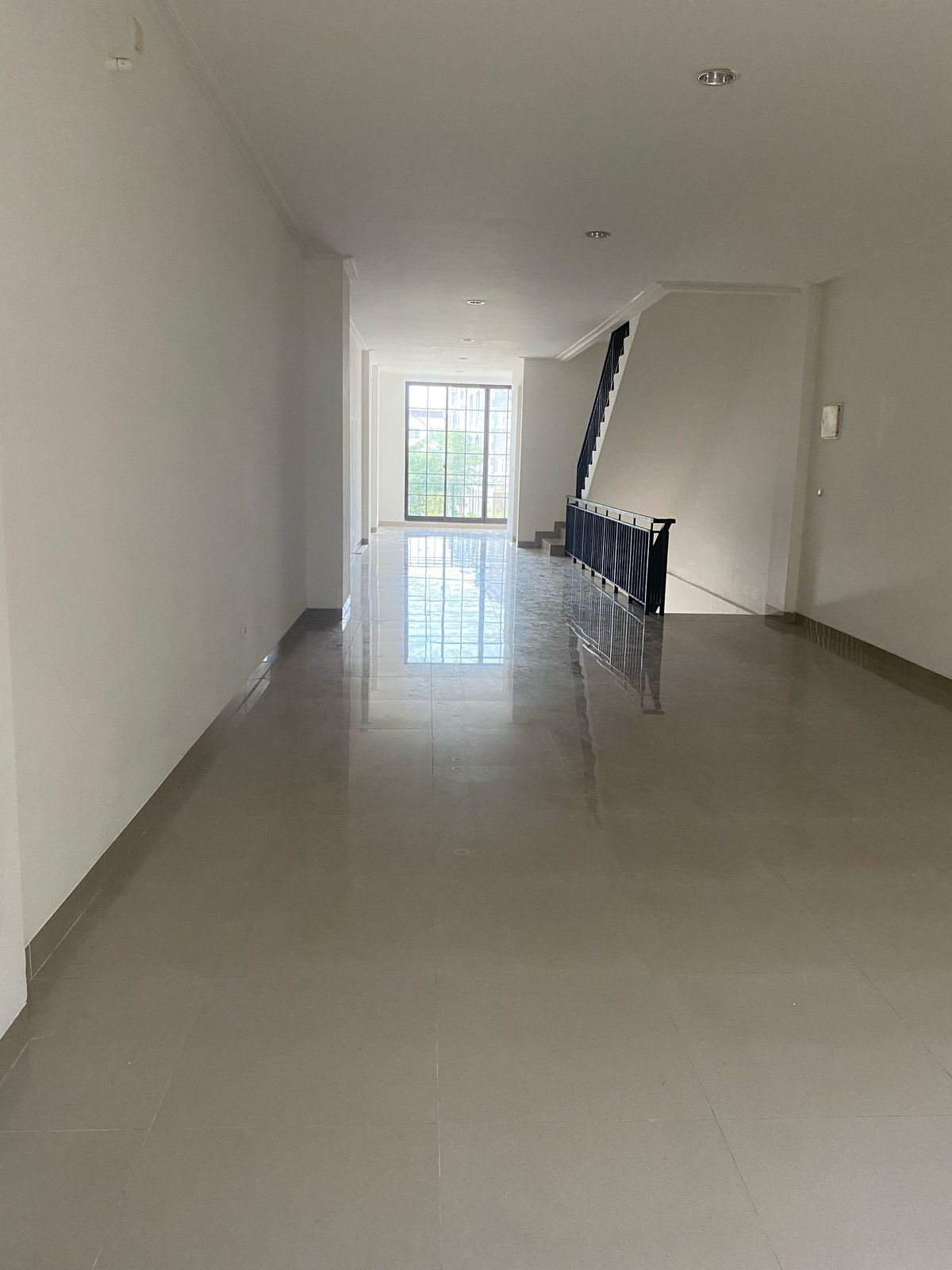 3-Story Commercial Building (Ruko) with Strategic Location