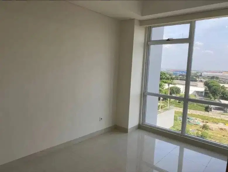 Modern 1BR Apartment with Pool View