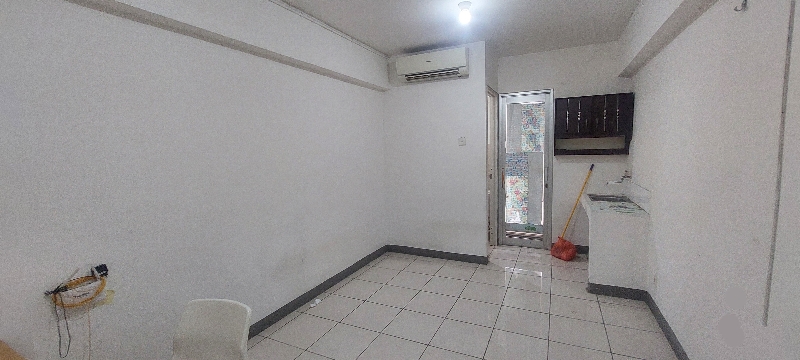 Studio Apartment with AC in Green Bay