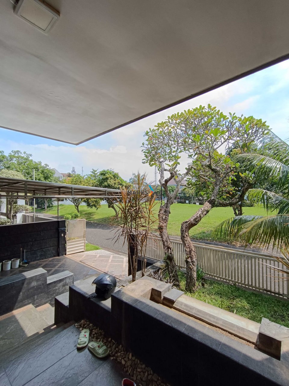 Spacious Split-Level House in Araya Housing Complex, Malang City