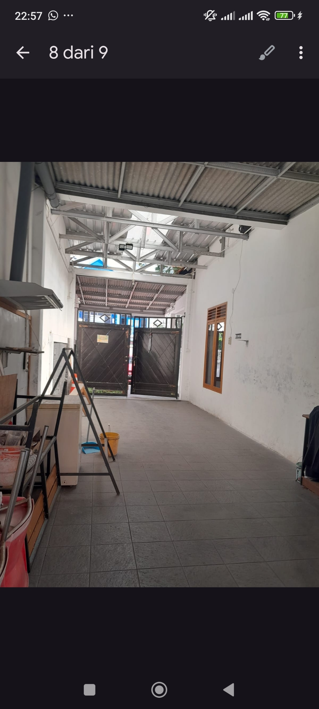 Spacious Commercial House with Garden in Sidoarjo
