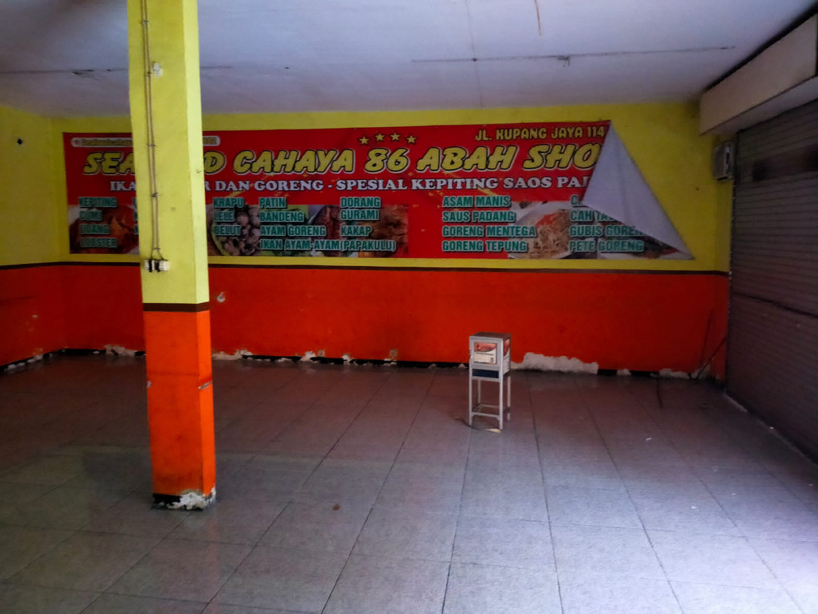 Commercial Space for Rent in Kupang, Surabaya