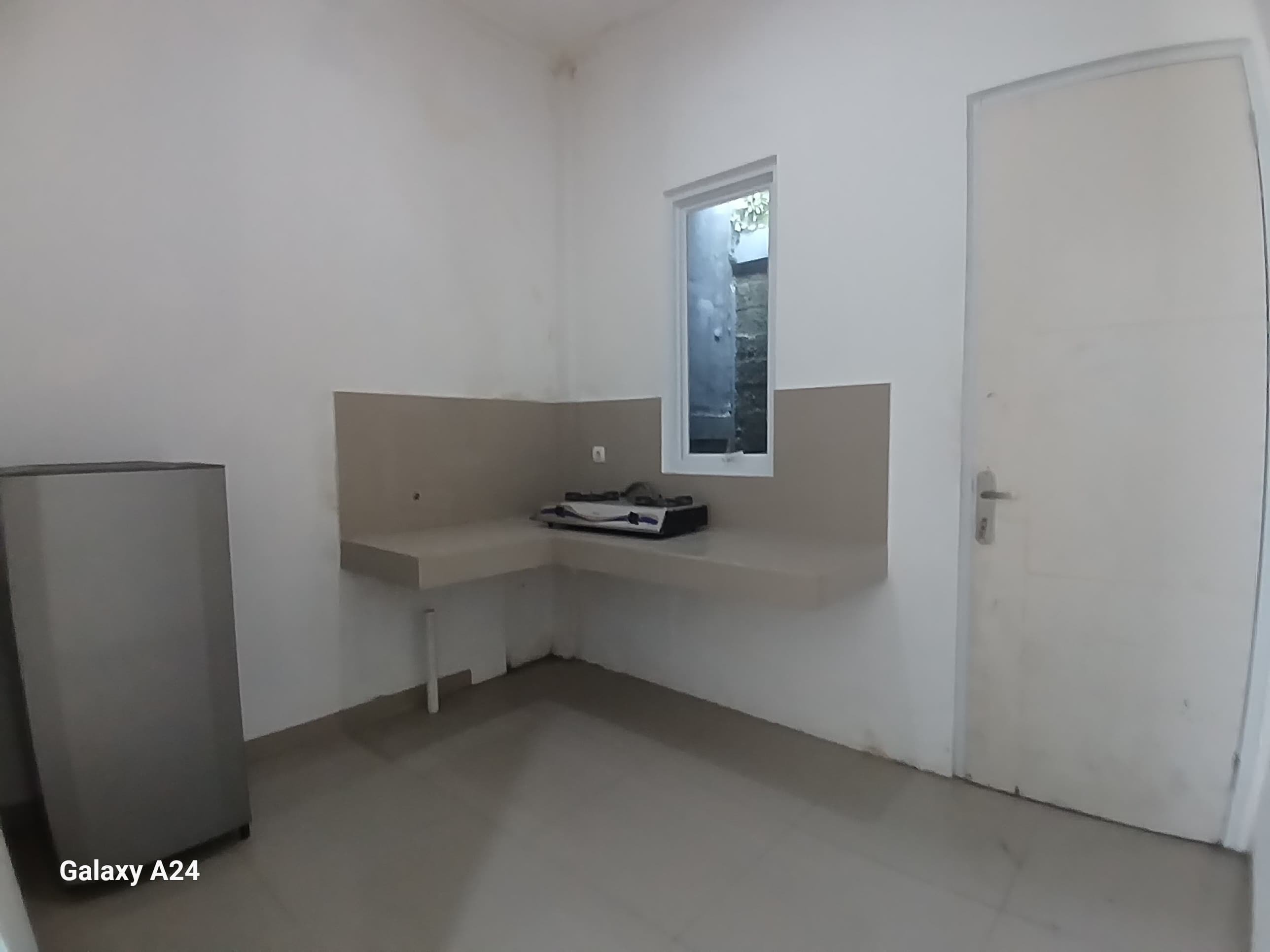 Disewakan rumah cluster tampak siring