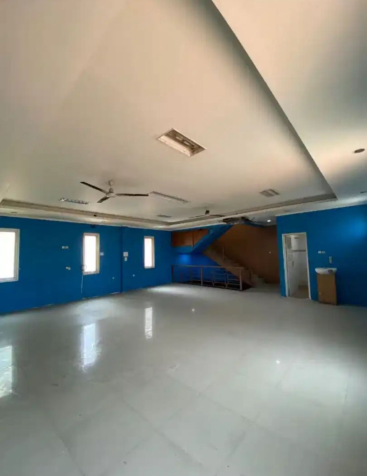Unique Commercial Space on Mainroad Kopo - Ideal for Culinary Business/Cafe