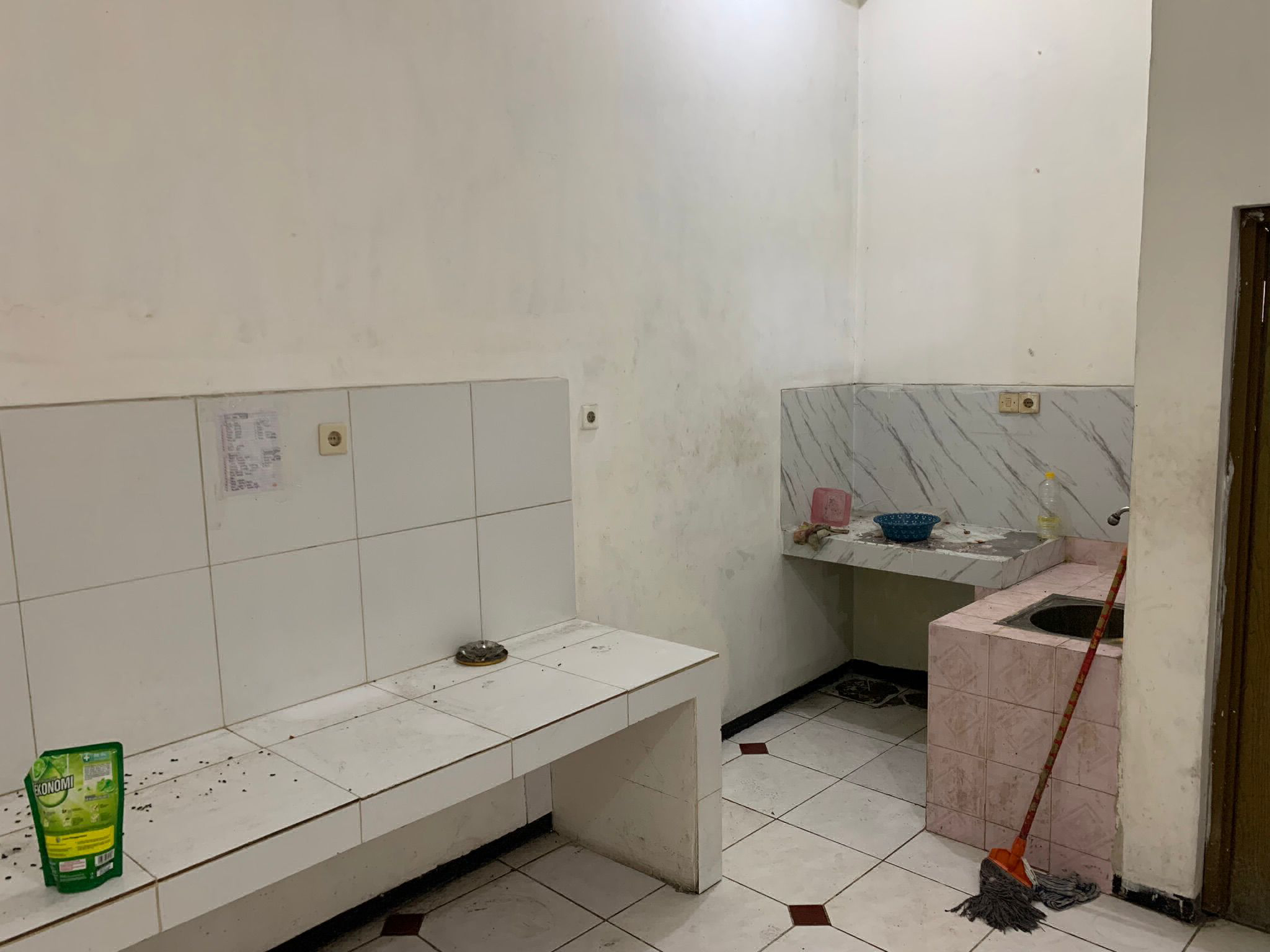 2-Story Commercial Shop (Ruko) for Rent in Bratang, Nginden, Surabaya