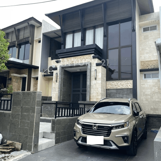 Renovated House in Forest Green Simpruk Lippo Cikarang