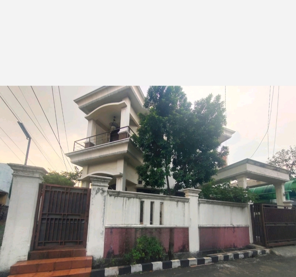Spacious Family Home in Taman Buaran Indah, East Jakarta