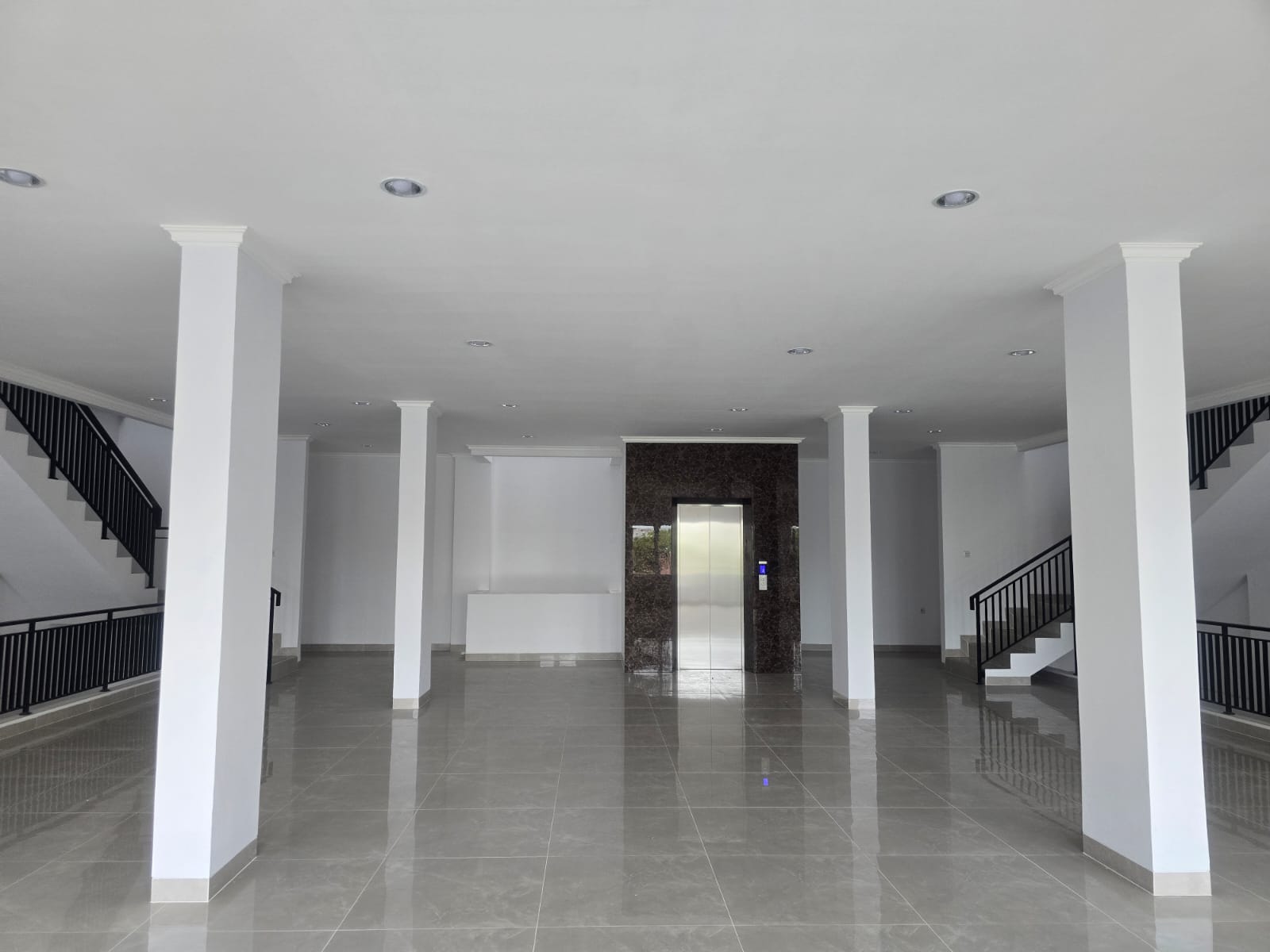 3-з’єднані магазини в Kelapa Hibrida Raya - Kelapa Gading