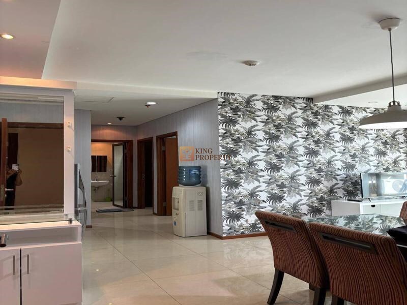Thamrin Residence-тегі 2 бөлмелі пәтер, Орталық Джакарта, бассейн көрінісі