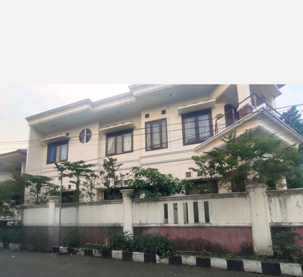 Spacious Family Home in Taman Buaran Indah, East Jakarta