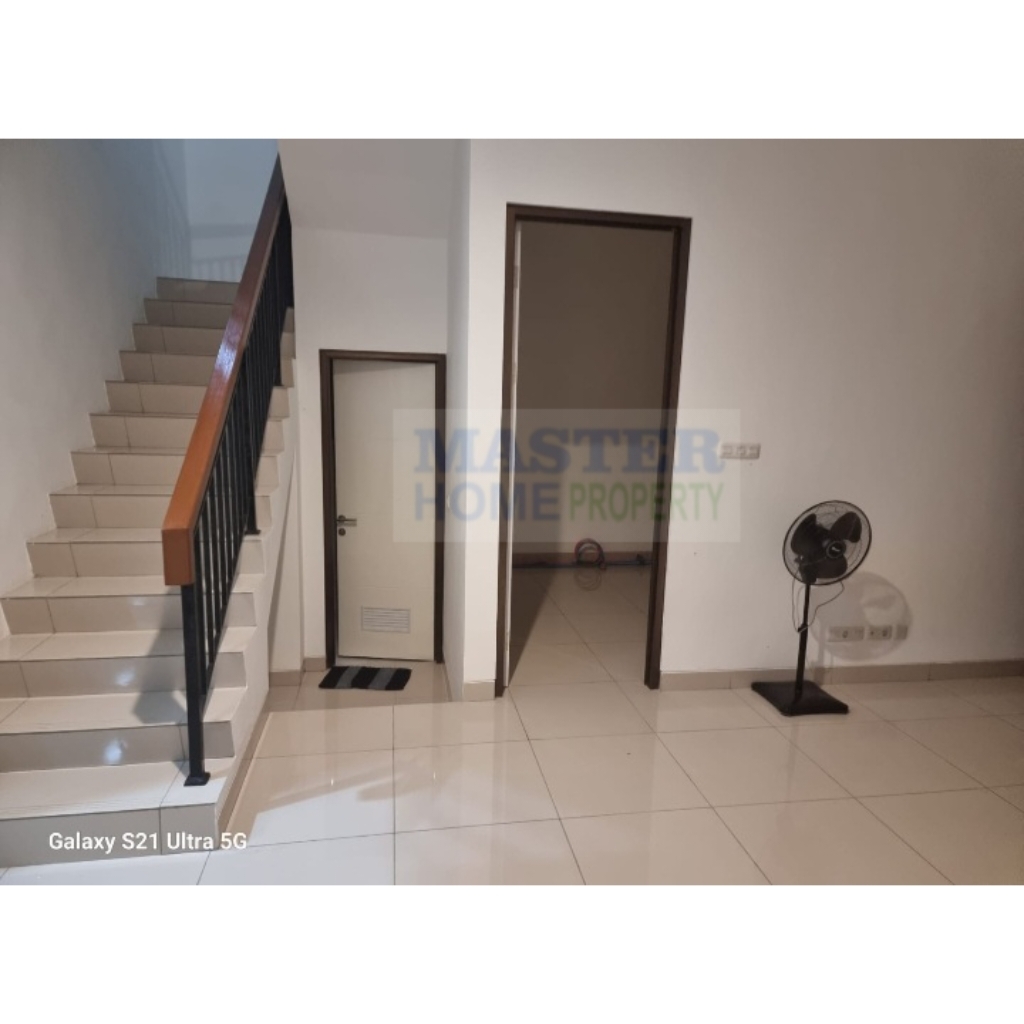 Spacious Property near Multiple Toll Access and Amenities