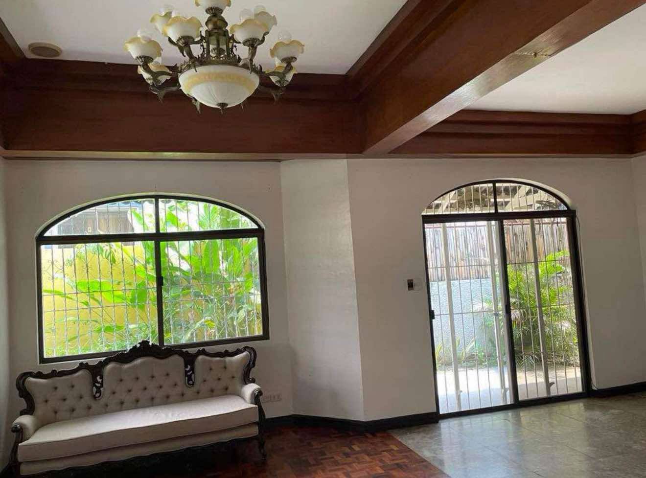 Ayala Alabang Village Bungalow - 3 Bedroom Rental