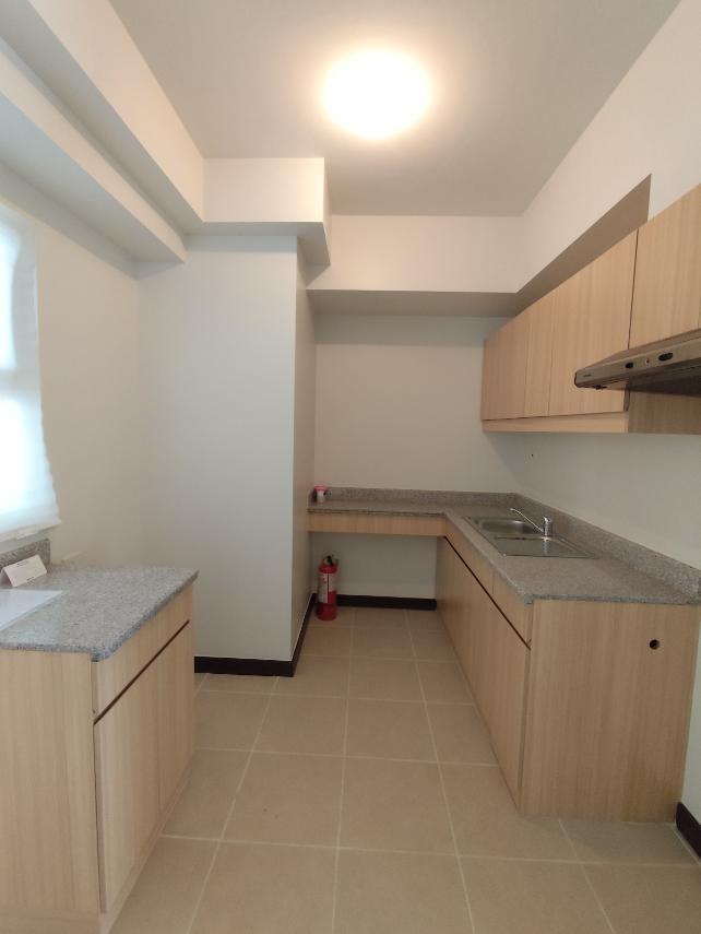 2 Bedroom DMCI Homes Apartment in Parañaque City