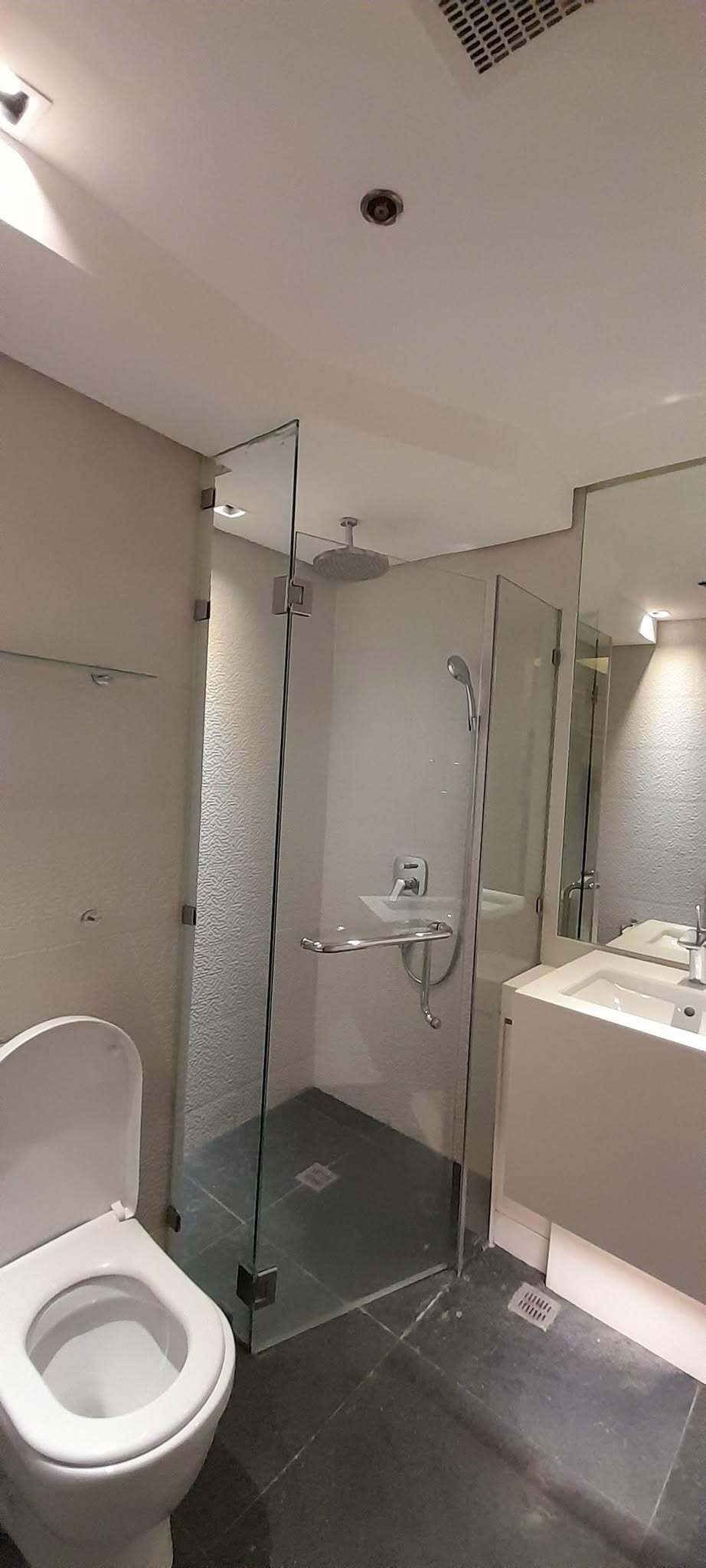 Толық жабдықталған 2 бөлмелі пәтер Alpha Land Makati Place-те