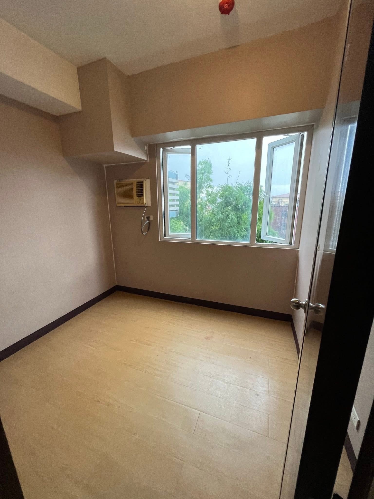 Ridgewood Towers кондоминиумындағы 1 бөлмелі пәтер, Тагиг