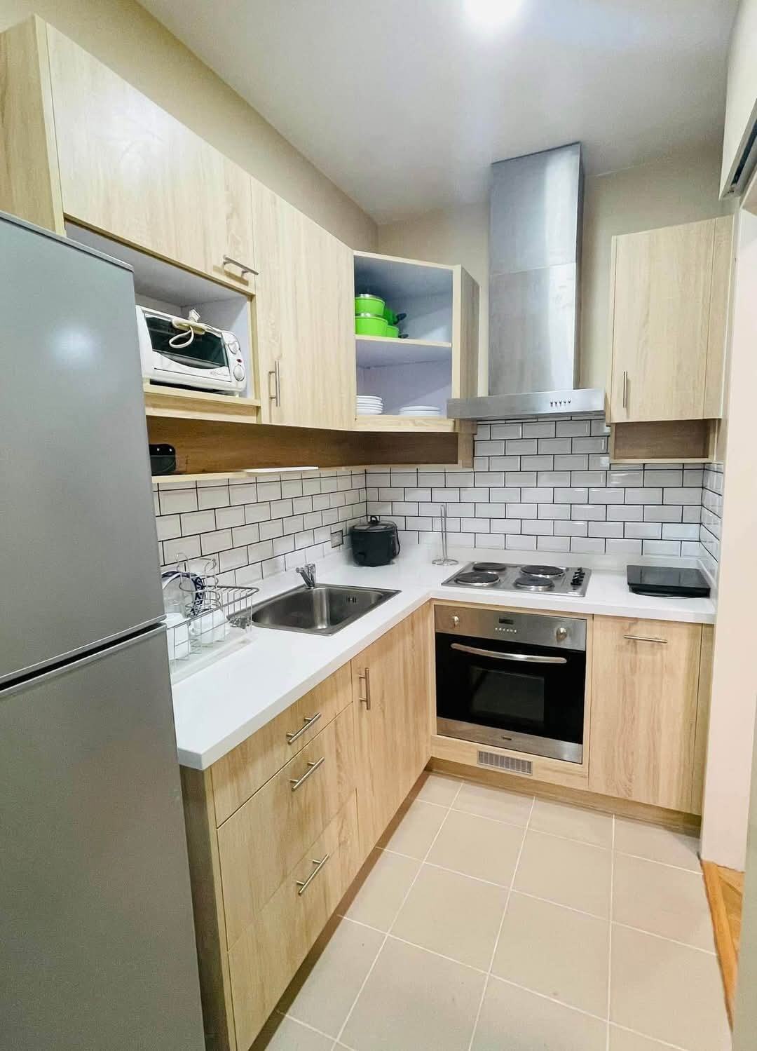 2 бөлмелі бұрыш бөлмесі, South of Market (SOMA), Тагиг қаласы