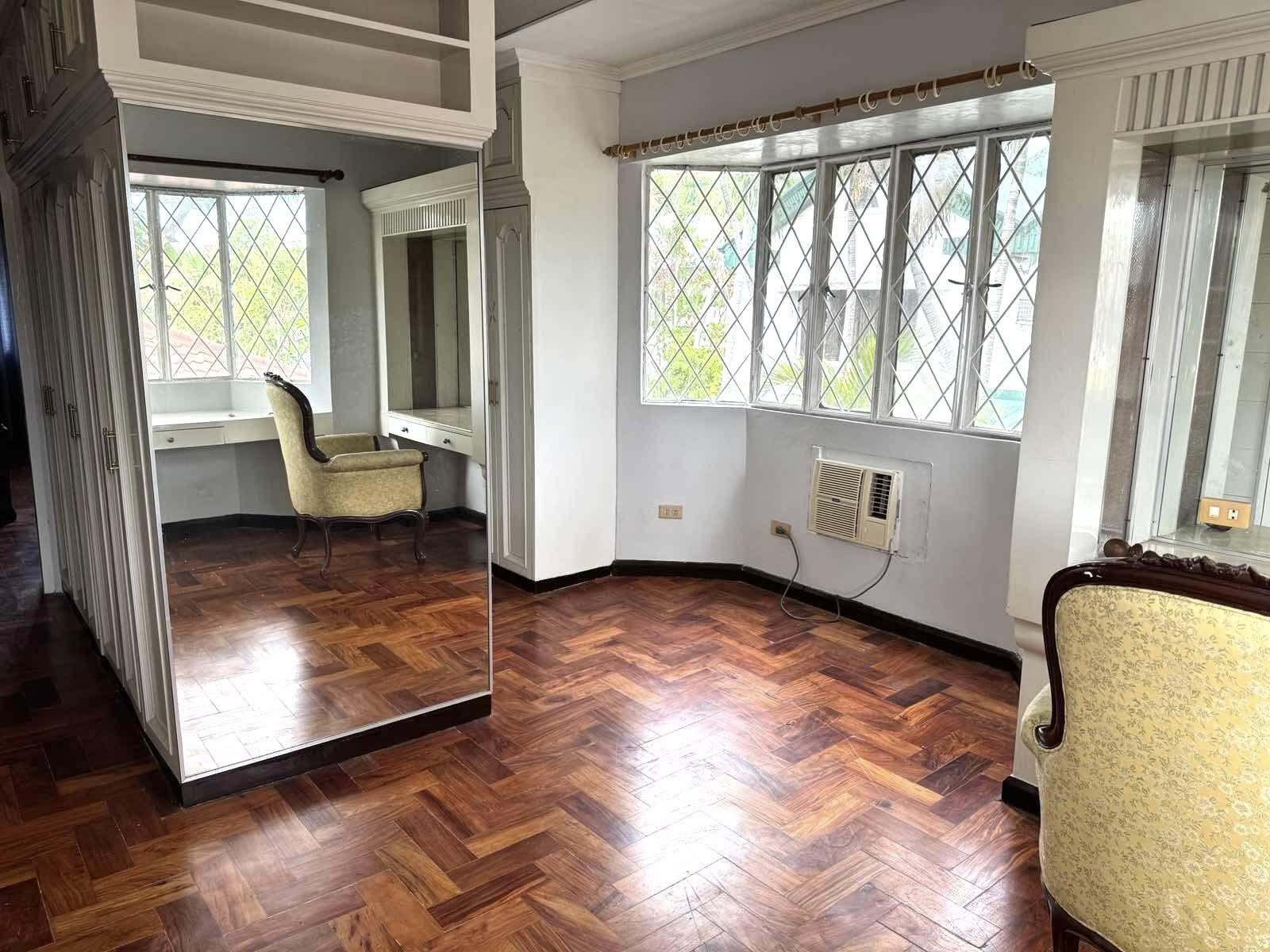 Spacious Ayala Alabang House with Elegant European Furnishings