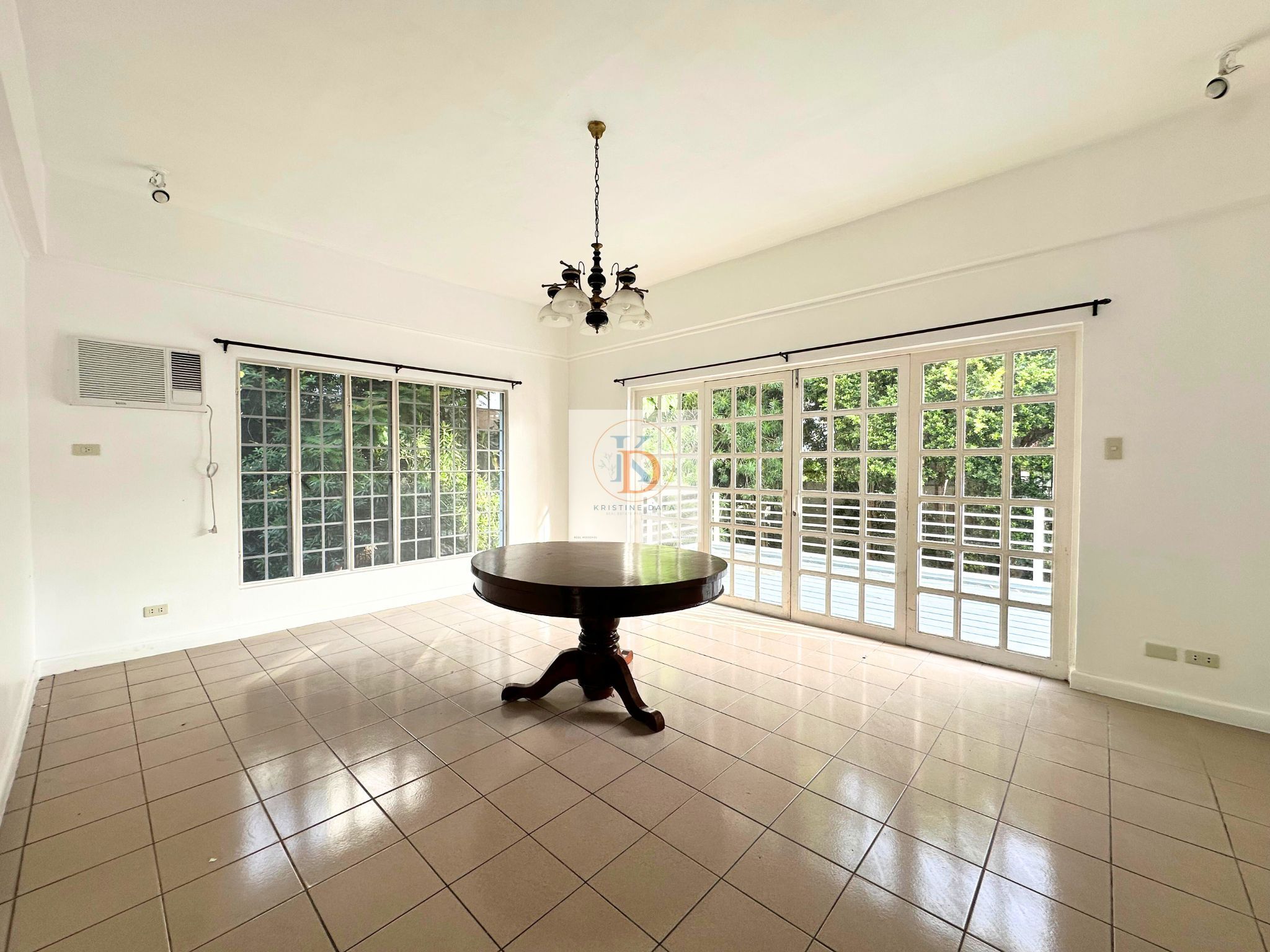 Spacious 4-Bedroom House in Ayala Alabang Village
