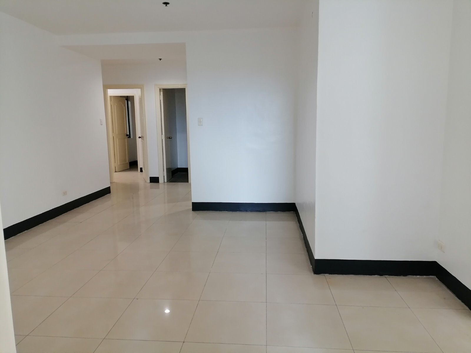2-Bedroom Apartment in AIC Grande Tower, Ortigas Center, Pasig City