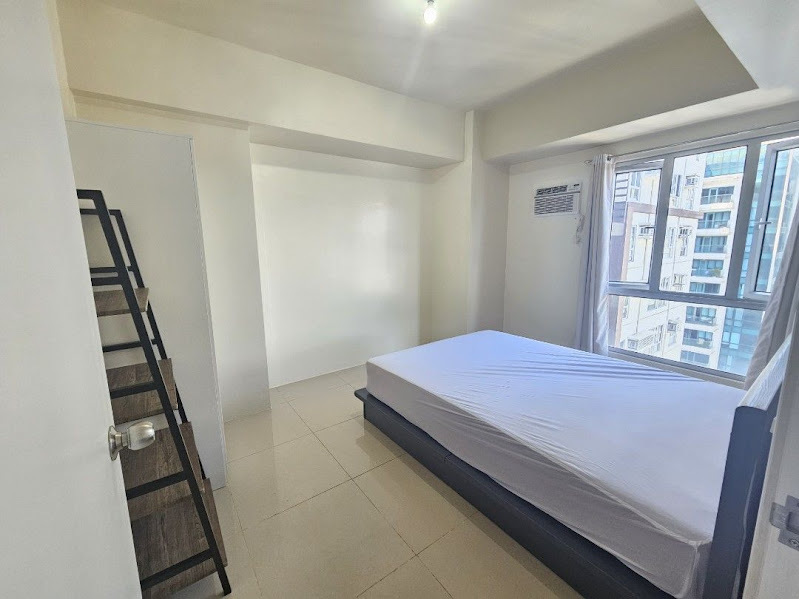 Жабдықталған бір бөлмелі пәтер The Montane Place, BGC