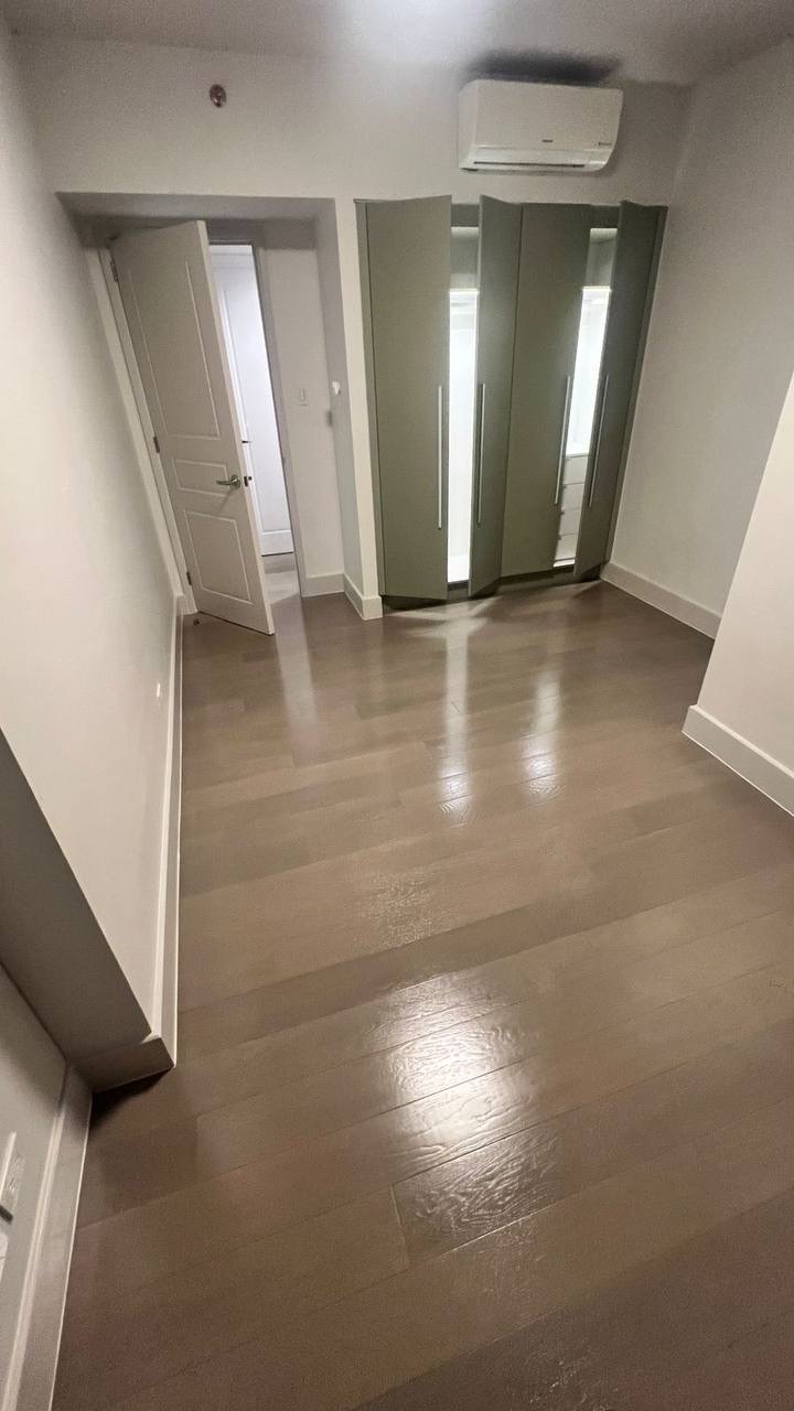 Proscenium, Rockwell-дегі 2 жатқа бөлмелі пентхаус