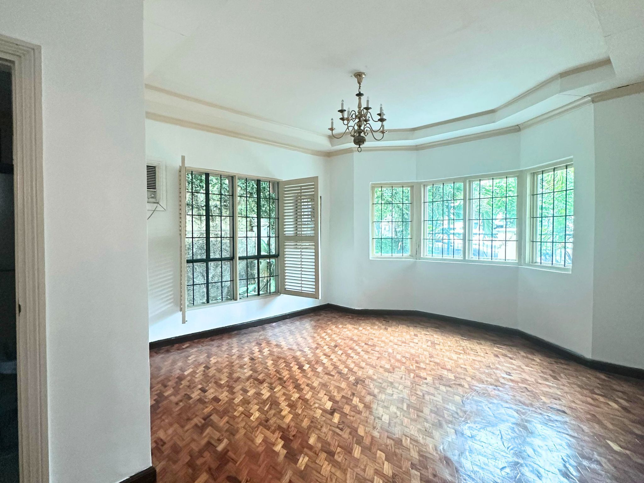 Spacious 4-Bedroom House in Ayala Alabang Village
