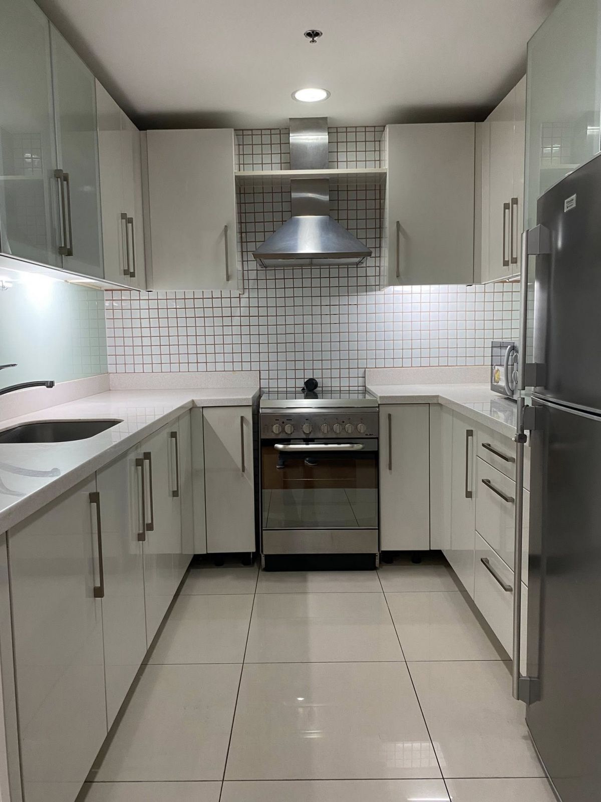 The Residences at Greenbelt, Макати қаласындағы балконды 1 бөлмелі лофт пәтер