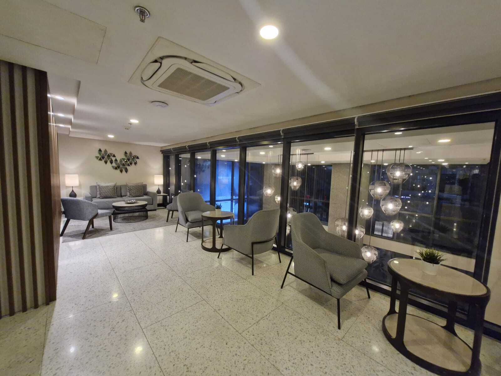 Torre Lorenzo Loyola-дағы жаңа студия, Katipunan даңғылы