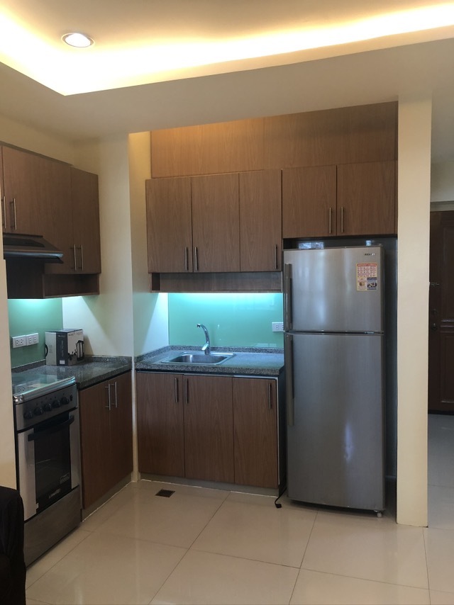Studio Apartment in Asia Tower, Paseo De Roxas St. Legaspi Village