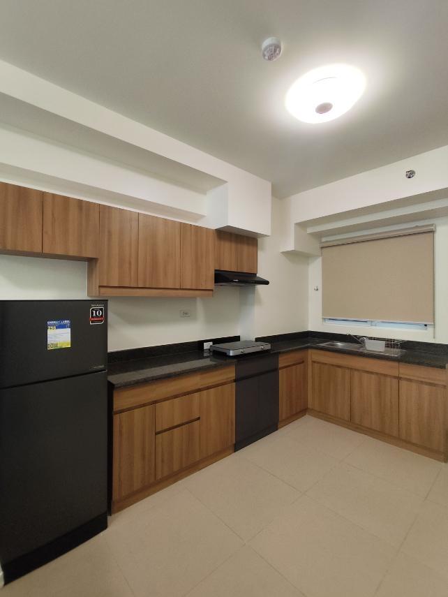 2 Bedroom Semi Furnished Apartment at Alder Residences, Acacia Estates Taguig City