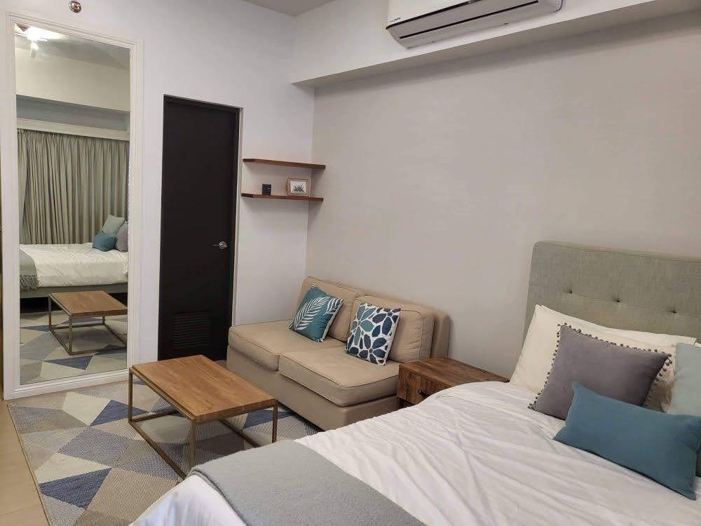 Salcedo Skysuites-тегі студиялық пәтер, Макати қаласы