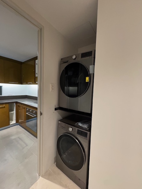 The Proscenium Residences тұрғын үй кешеніндегі екі бөлмелі Rockwell пәтері