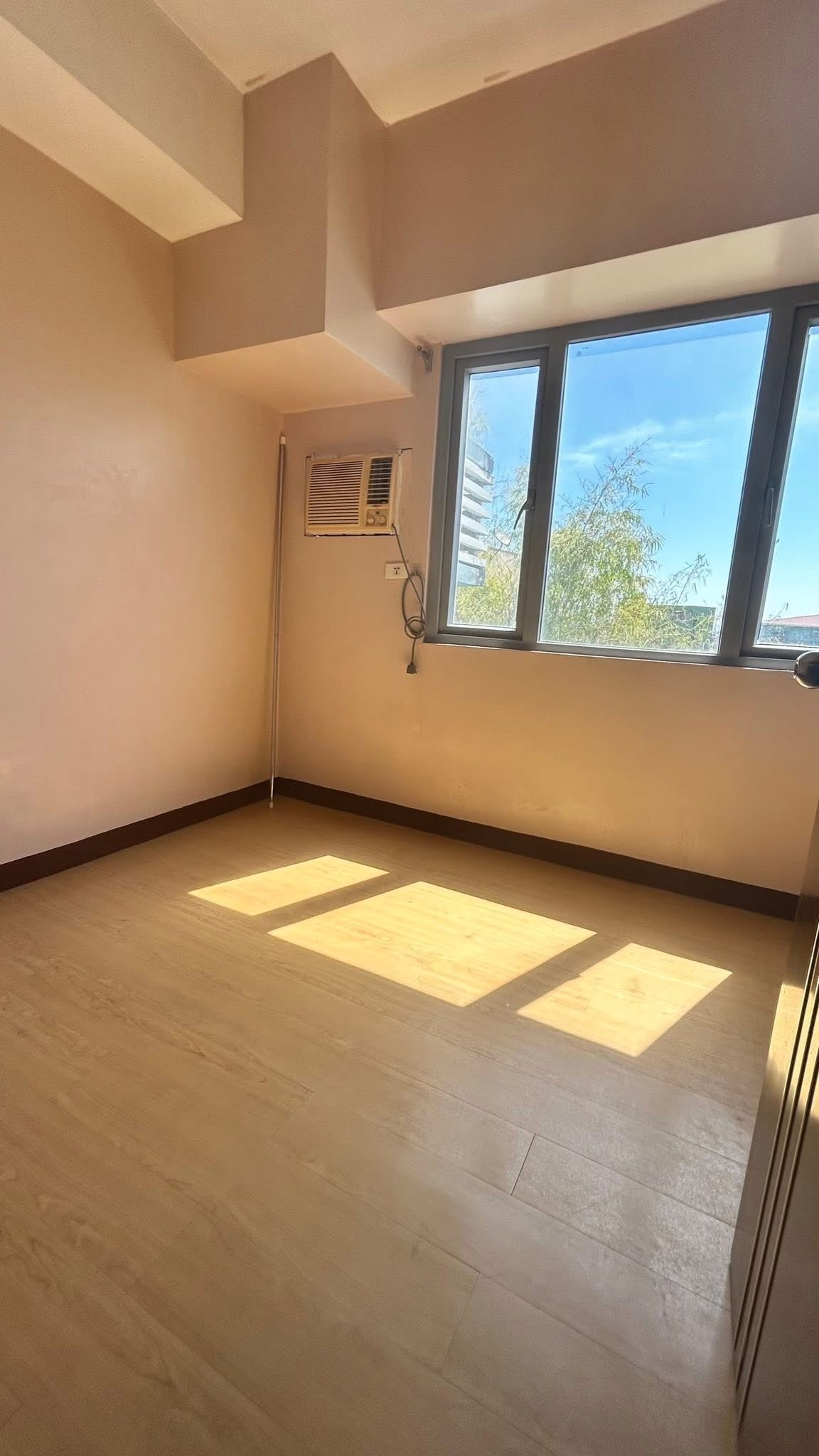 Ridgewood Towers кондоминиумындағы 1 бөлмелі пәтер, Тагиг
