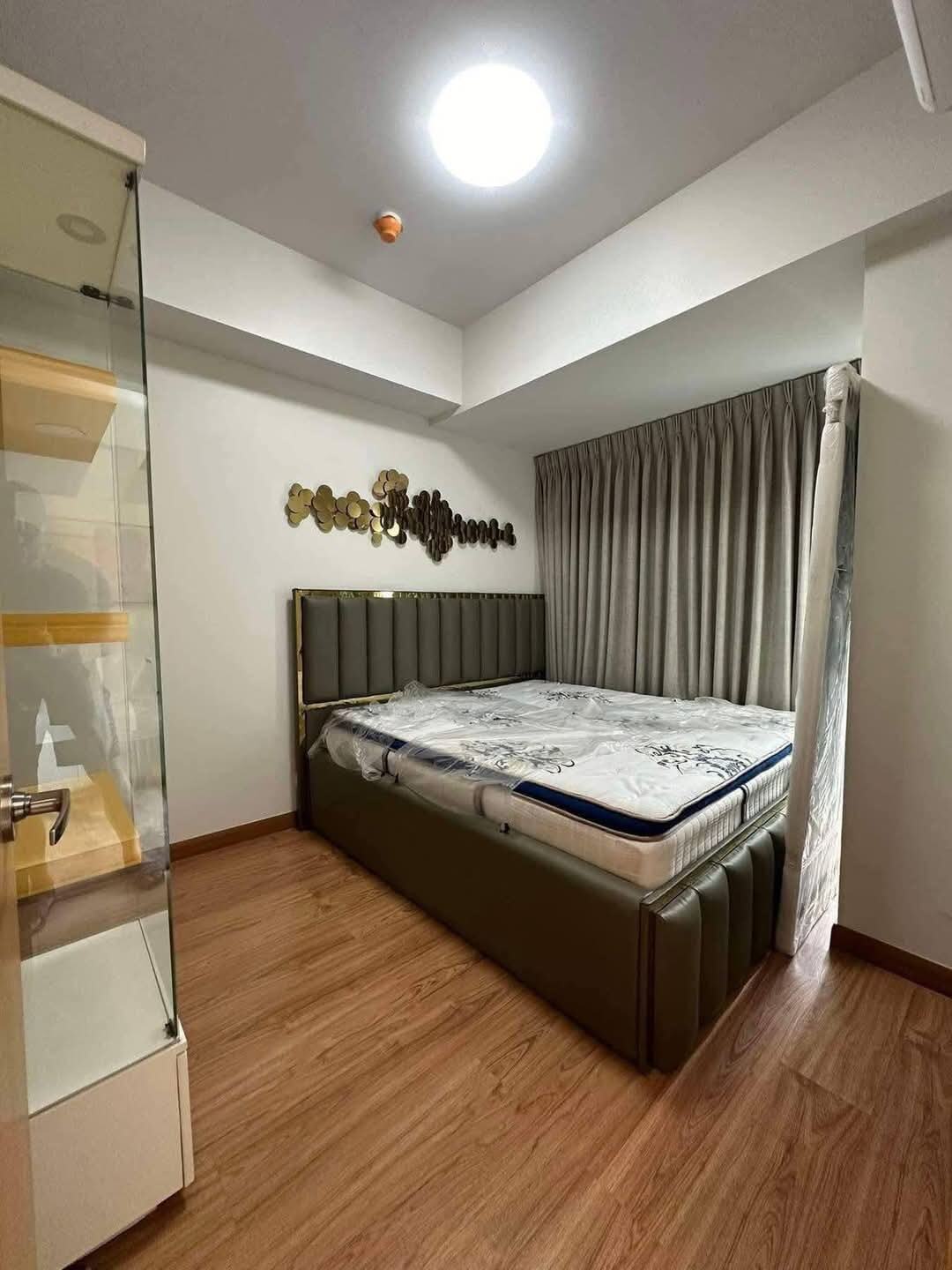 1 Bedroom Fully-Furnished Apartment in Time Square West, BGC