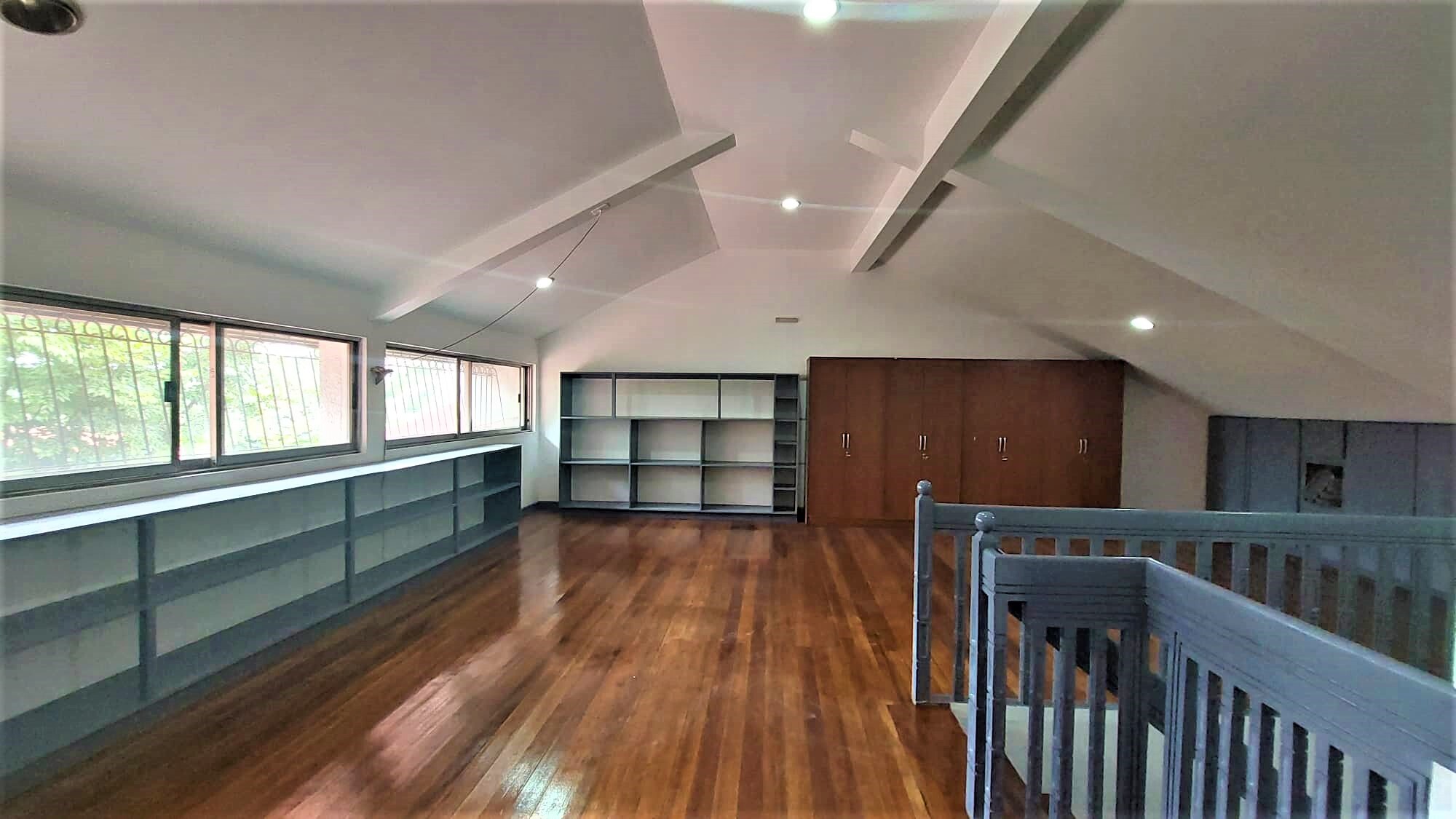 Valle Verde 5, Пасиг қаласындағы 4 бөлмелі таунхаус - Жөнделген және жаңартылған