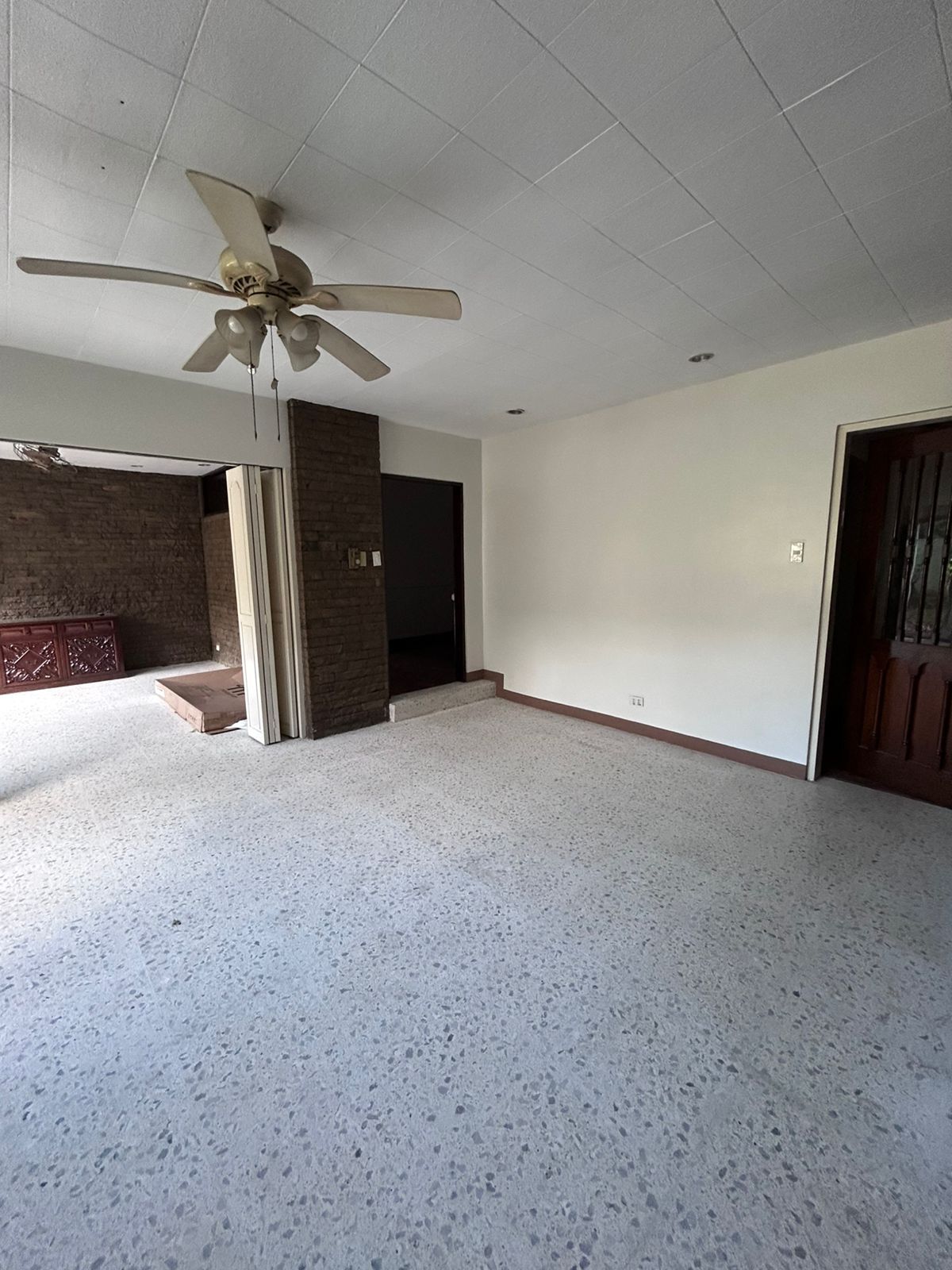 Spacious 4BR House in Dasmariñas Village, Makati City