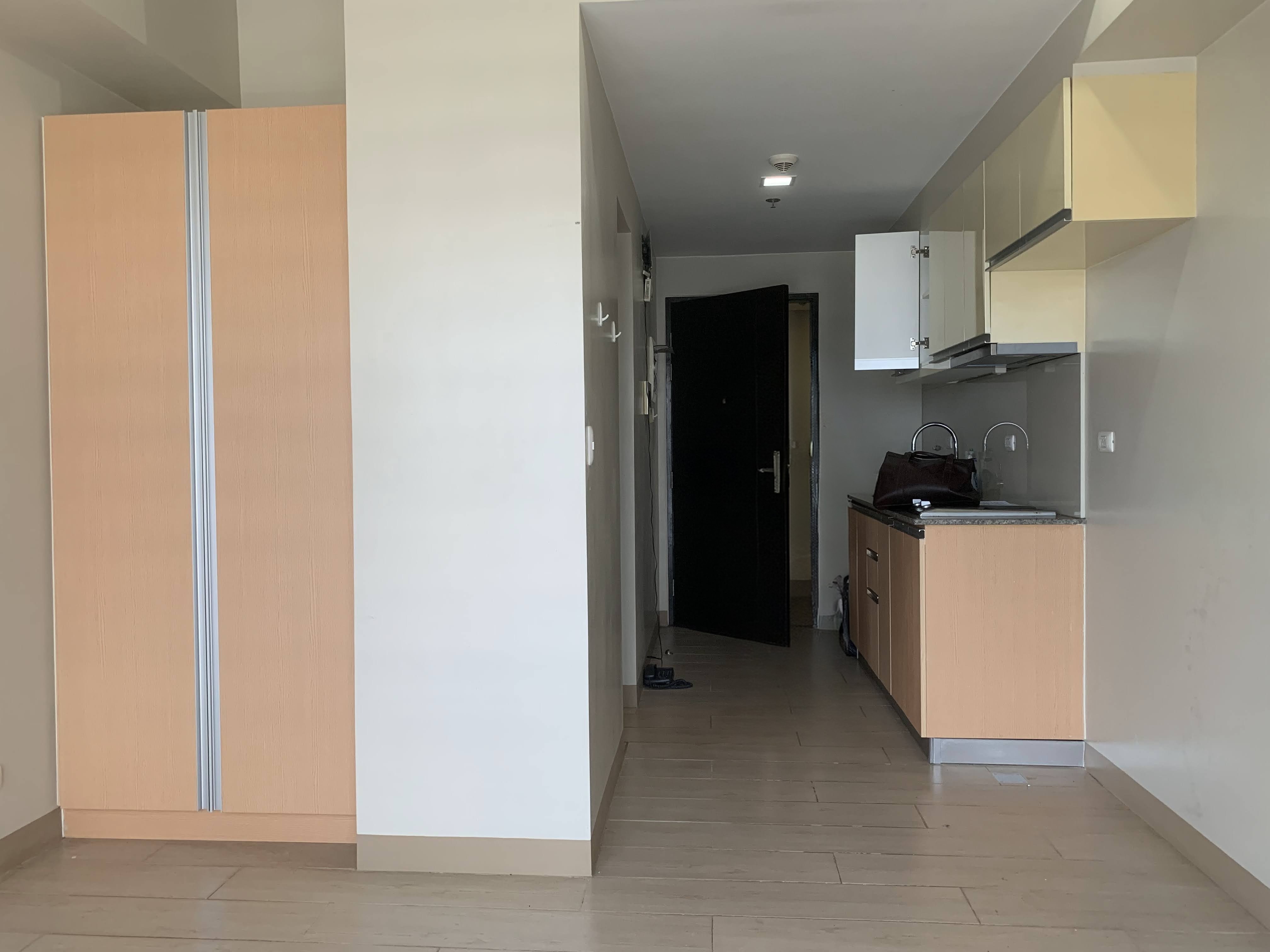 Studio Corner Unit at One Eastwood Avenue with View