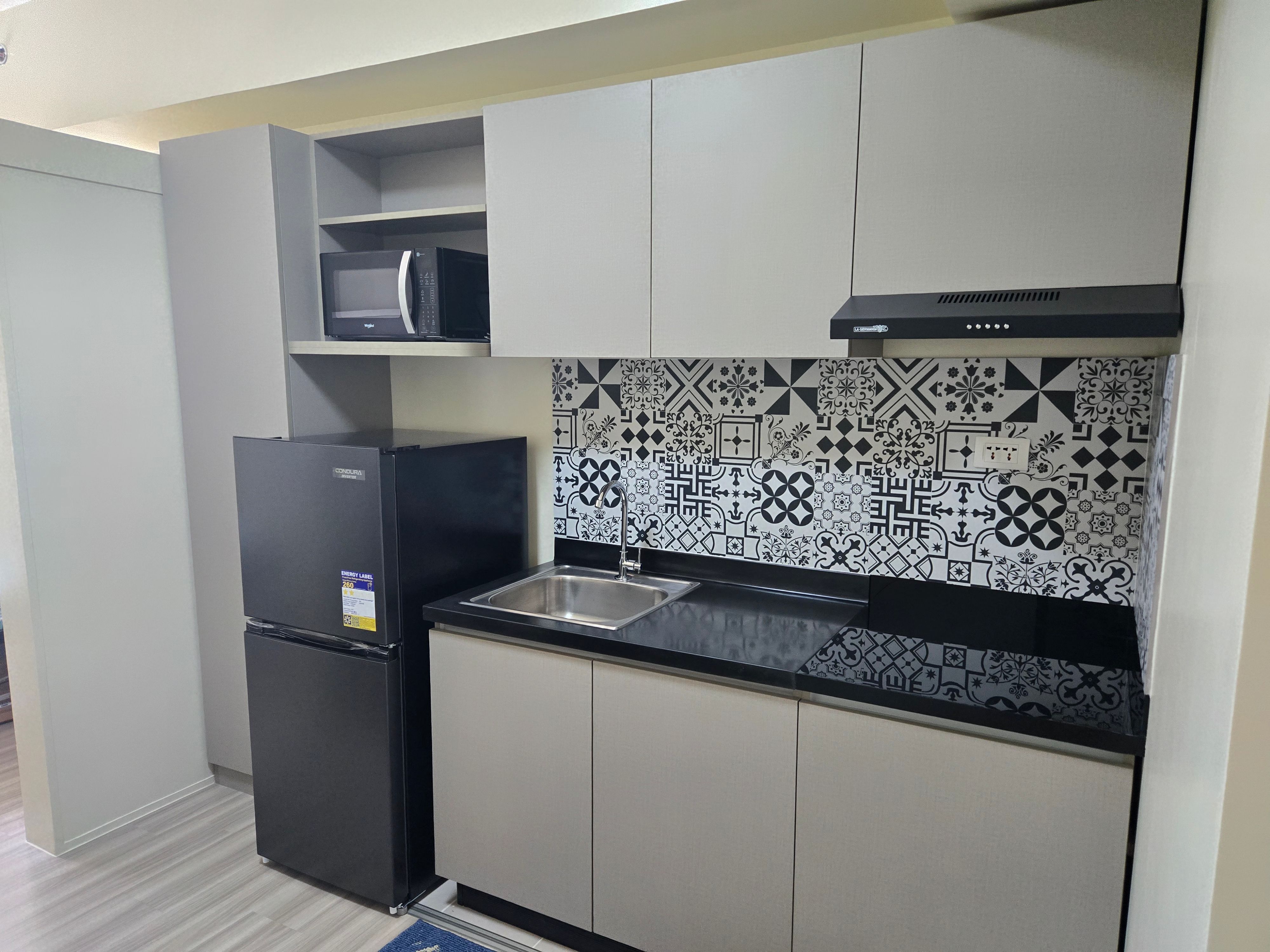 Compact Modern Studio Near Ortigas CBD with Full Amenities