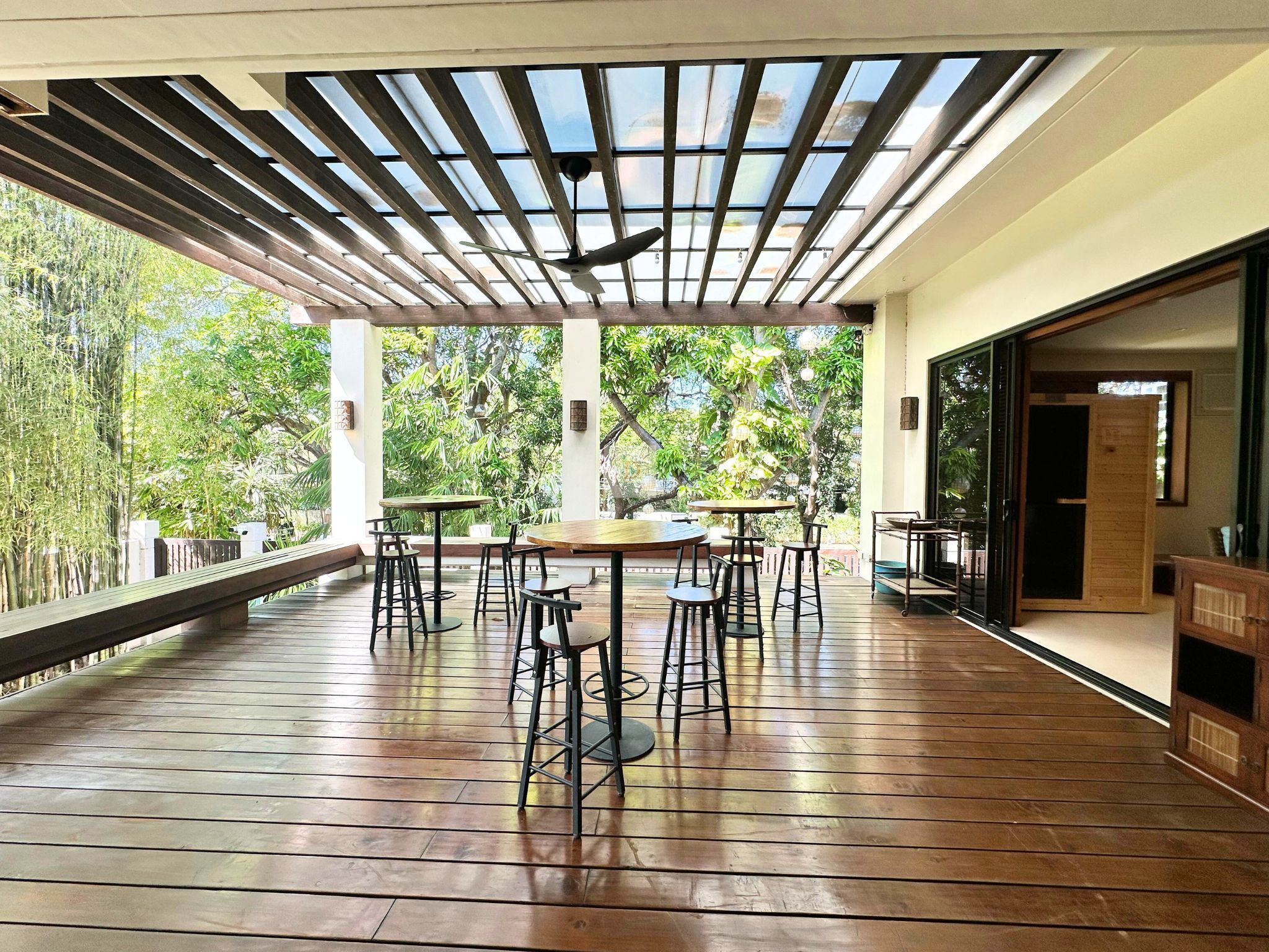 Spacious Luxury House in Ayala Alabang Village