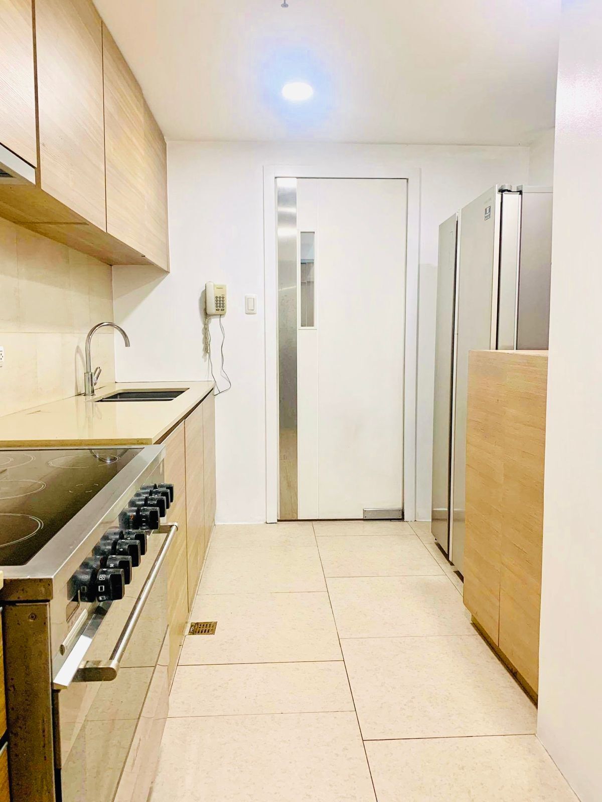 Роскошная 2-спальная квартира в One Shangrila Place, Ortigas Center