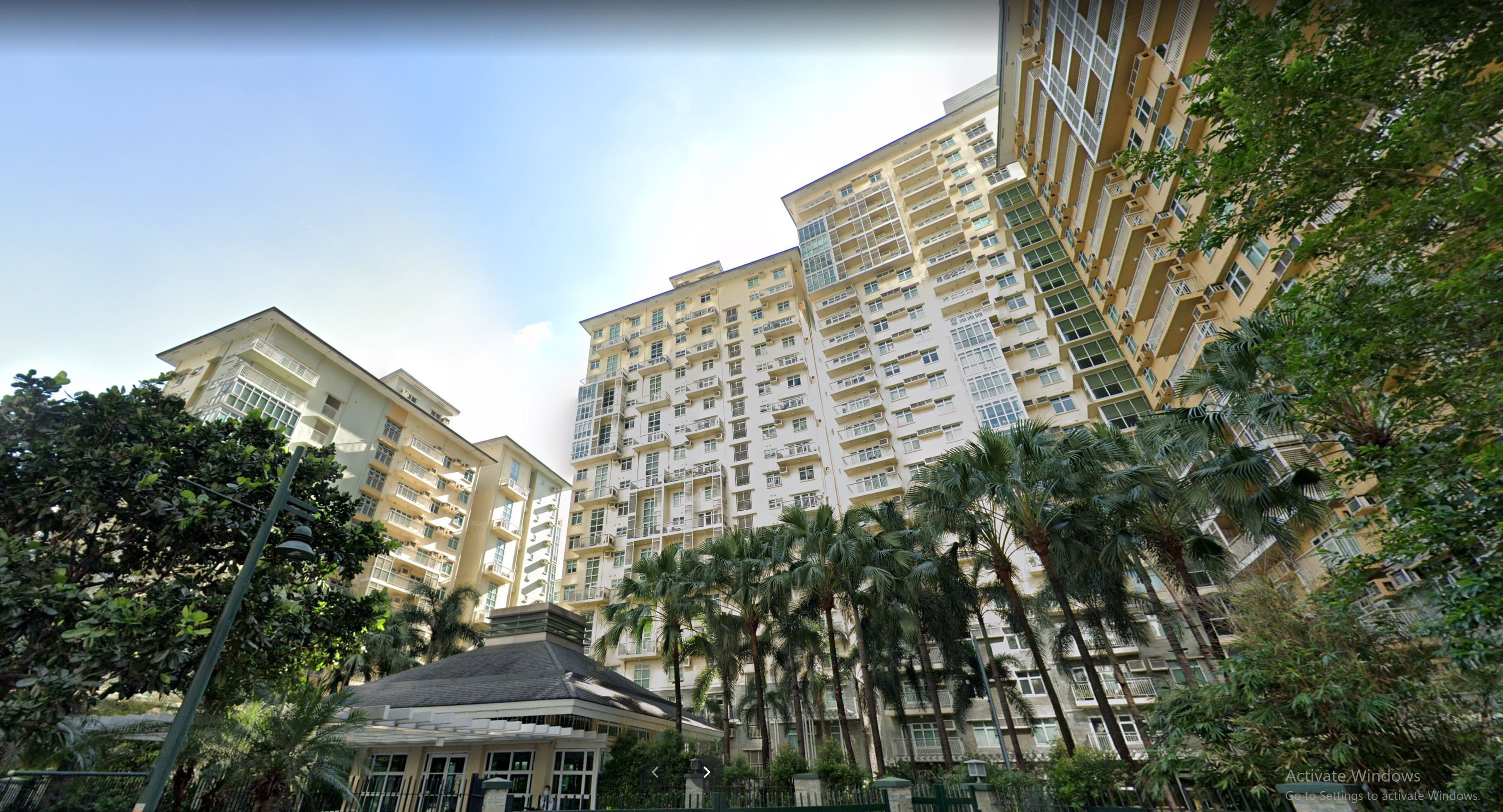 3 жатты бөлмелі жиһаздалған пәтер, Two Serendra Encino, Тагиг қаласы