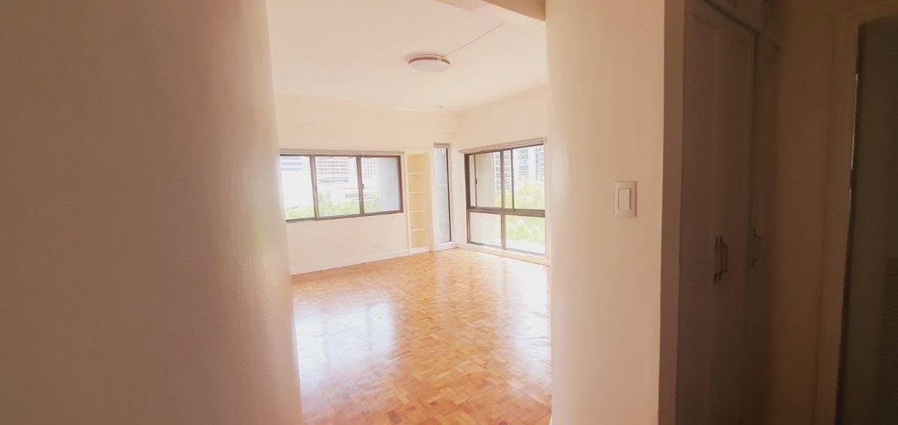 Spacious 3-Bedroom Condominium at Alexandra with Premium Features