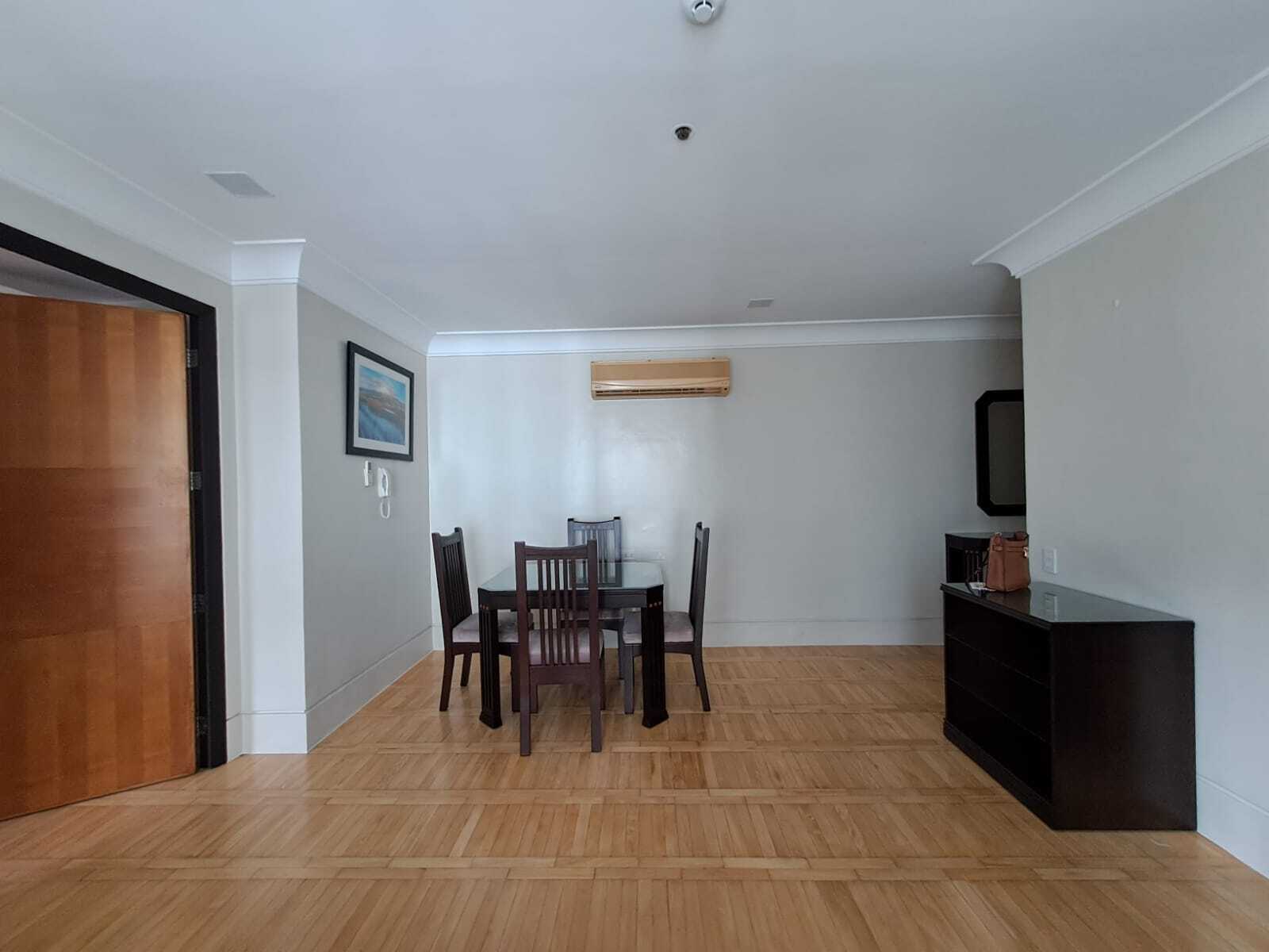 One Mckinley Place BGC, Тагиг қаласындағы бір бөлмелі пәтер