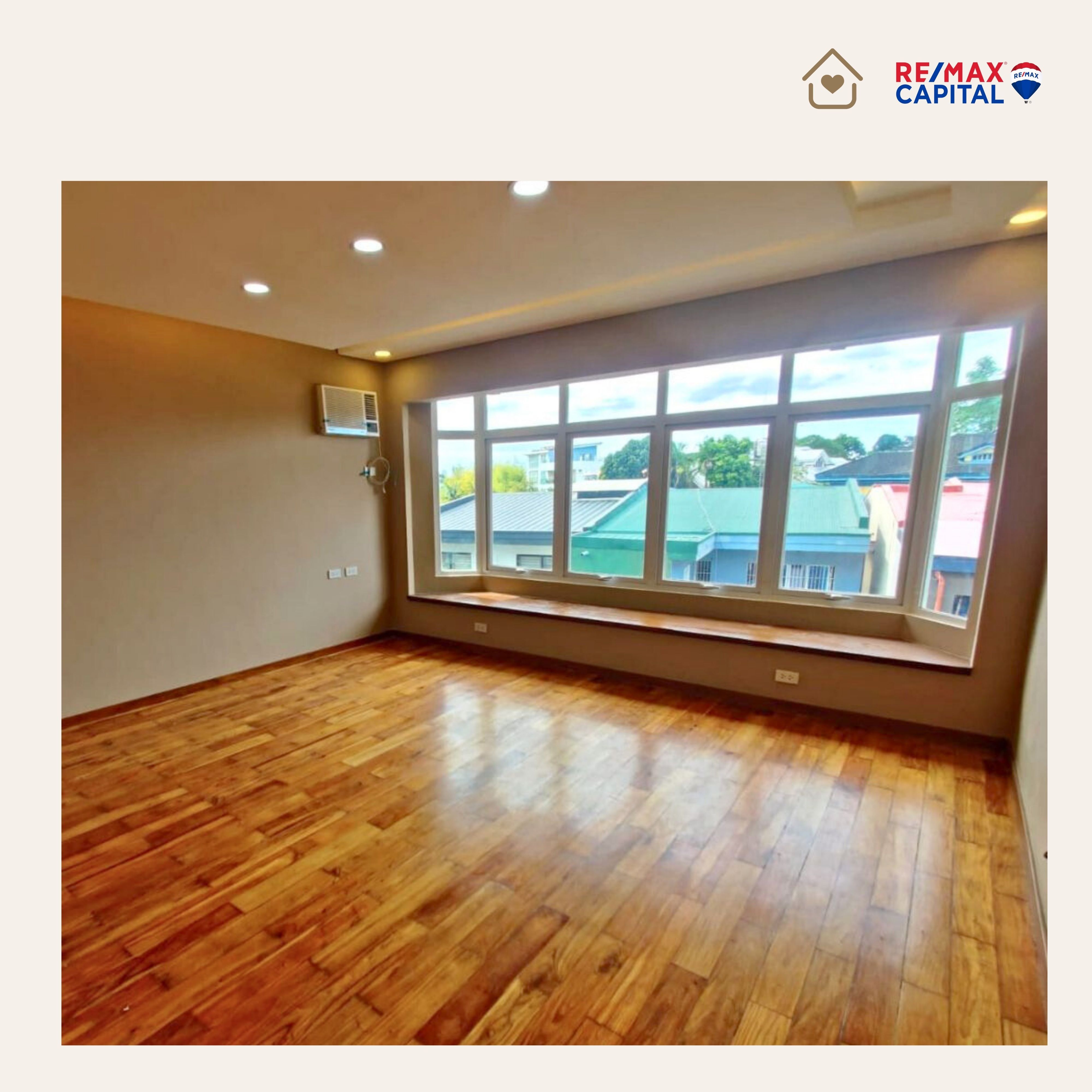 Quezon City қаласындағы Rolling Hills таунхаусы