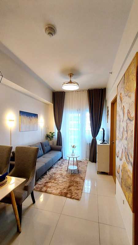 Times Square West, BGC Тагигтегі 1 бөлмелі пәтер