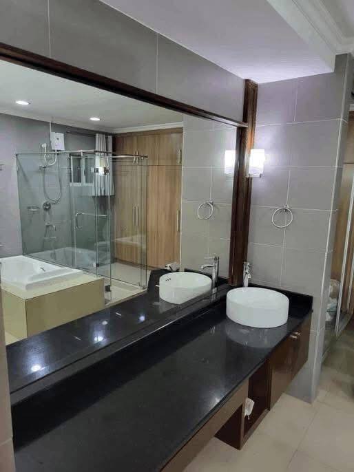 House for Lease in Ayala Alabang with Private Pool